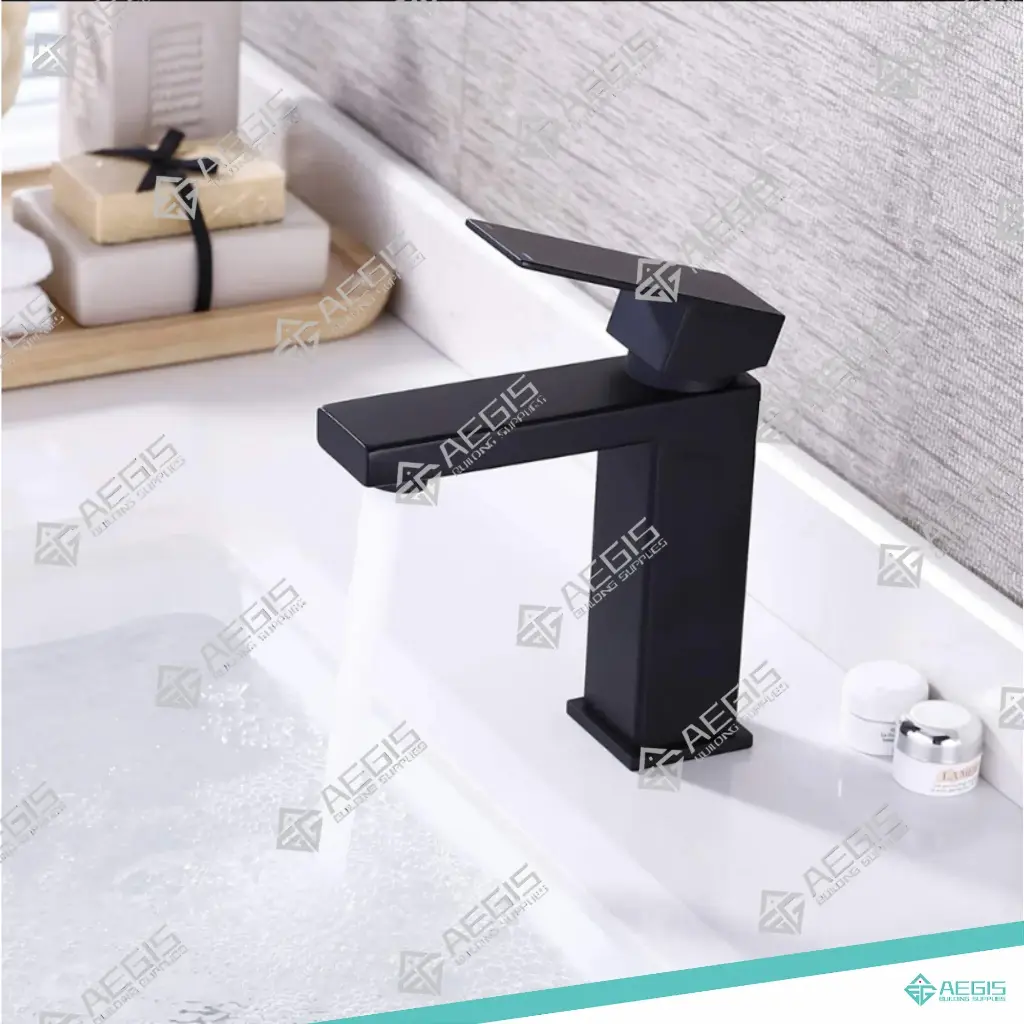 [221904-01_MB] 221904 - SINGLE HOLE SQUARE BATHROOM FAUCET (MATTE BLACK)